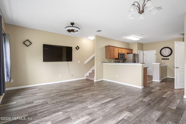 1527 BISCAYNE BAY Drive, Jacksonville, FL 32218