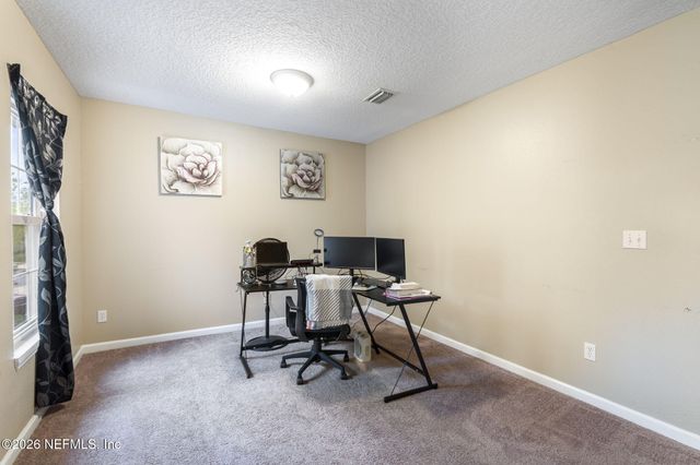 1527 BISCAYNE BAY Drive, Jacksonville, FL 32218