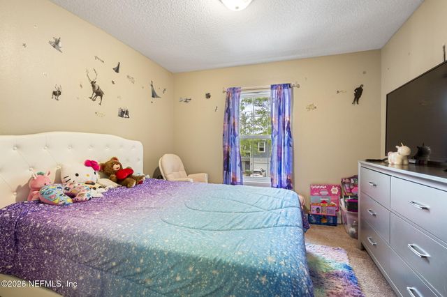 1527 BISCAYNE BAY Drive, Jacksonville, FL 32218