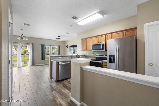 1527 BISCAYNE BAY Drive, Jacksonville, FL 32218