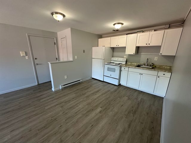 171 Loudon Rd Apt 7, Concord, NH 03301