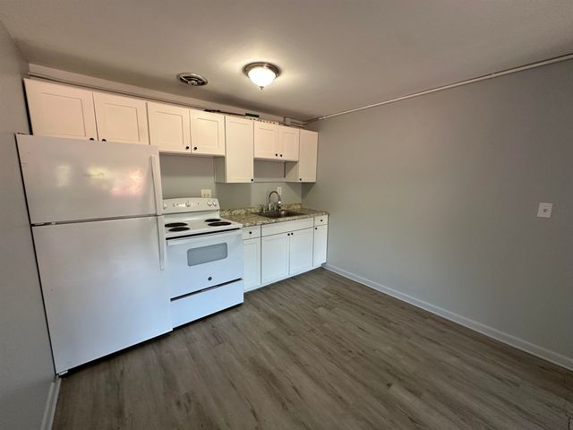 171 Loudon Rd Apt 7, Concord, NH 03301
