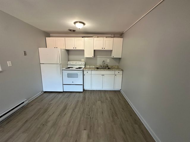 171 Loudon Rd Apt 7, Concord, NH 03301