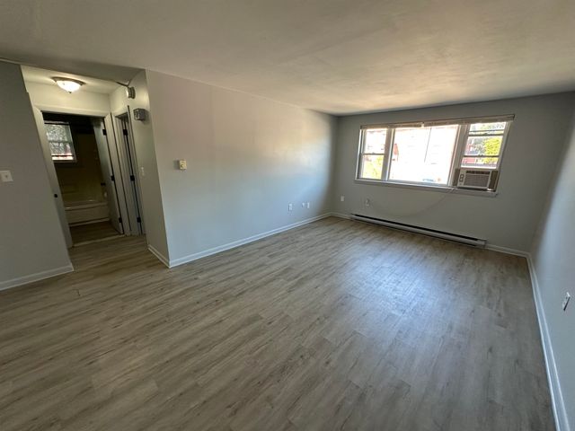 171 Loudon Rd Apt 7, Concord, NH 03301