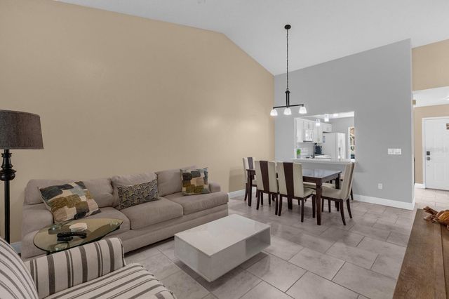 2178 CYPRESS BAY BOULEVARD, Kissimmee, FL 34743