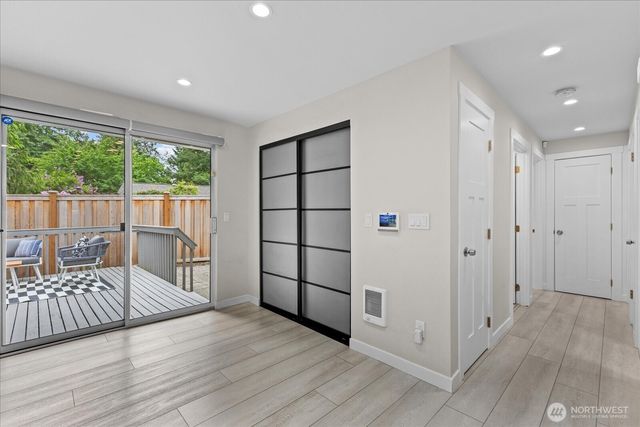 9904 167th Avenue NE, Redmond, WA 98052