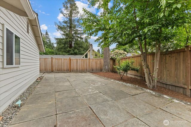 9904 167th Avenue NE, Redmond, WA 98052