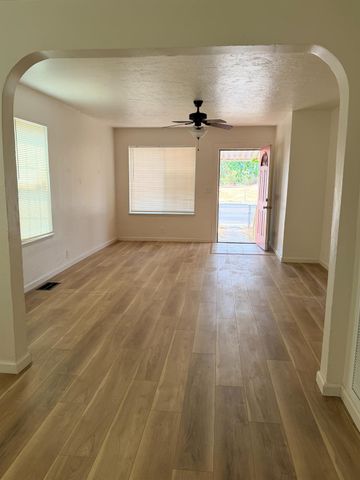 2950 RIO LINDA Blvd, Sacramento, CA 95815