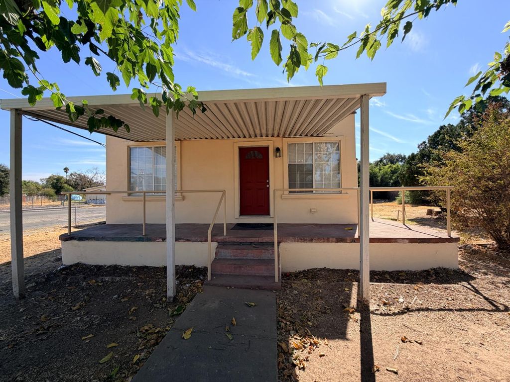 2950 RIO LINDA Blvd, Sacramento, CA 95815