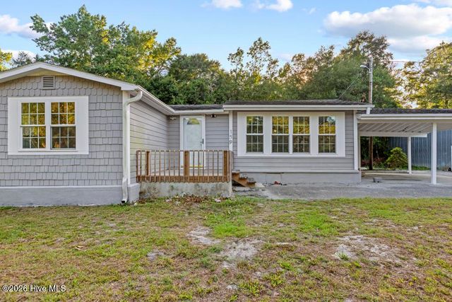 159 Tillett Lane, Sneads Ferry, NC 28460
