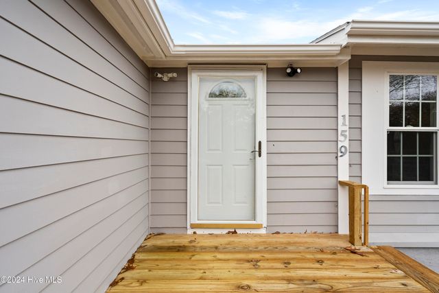 159 Tillett Lane, Sneads Ferry, NC 28460