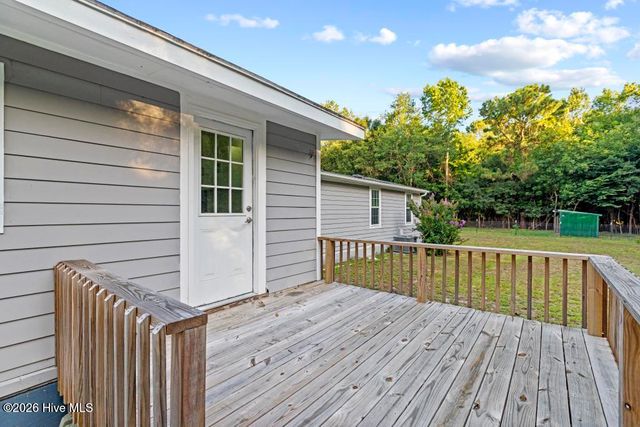 159 Tillett Lane, Sneads Ferry, NC 28460
