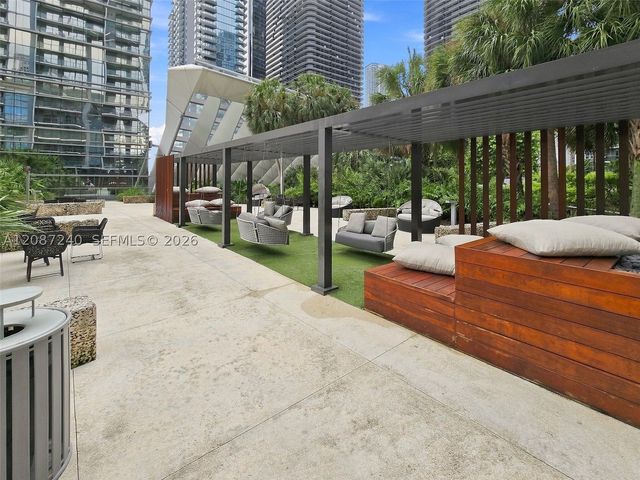 88 SW 7th St 3107, Miami, FL 33130