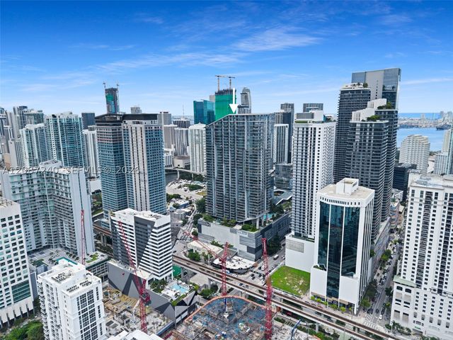 88 SW 7th St 3107, Miami, FL 33130