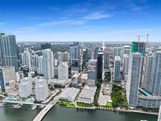 88 SW 7th St 3107, Miami, FL 33130