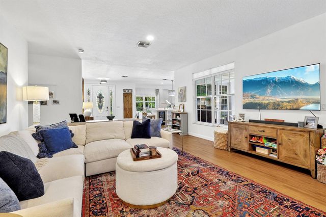 15 Wellesley Drive, Lake Worth Beach, FL 33460