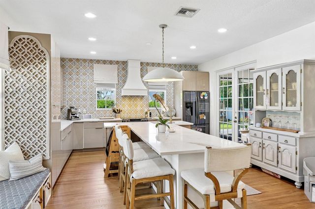 15 Wellesley Drive, Lake Worth Beach, FL 33460