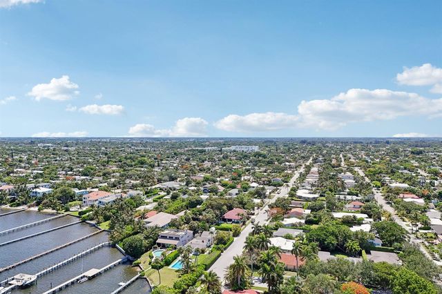 15 Wellesley Drive, Lake Worth Beach, FL 33460