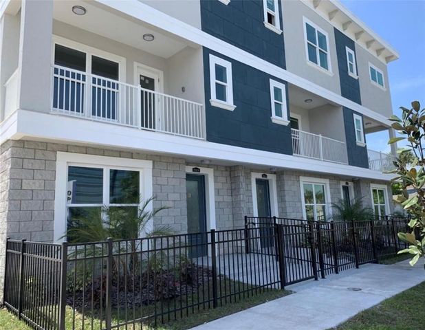 3702 W ROLAND STREET 13, Tampa, FL 33609