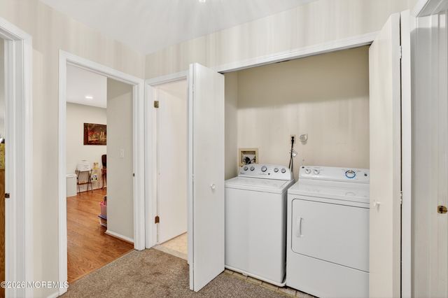 405 Dorchester Way, Manalapan, NJ 07726