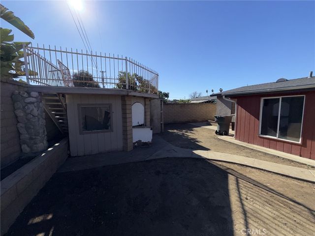 5623 Montgomery, Riverside, CA 92503