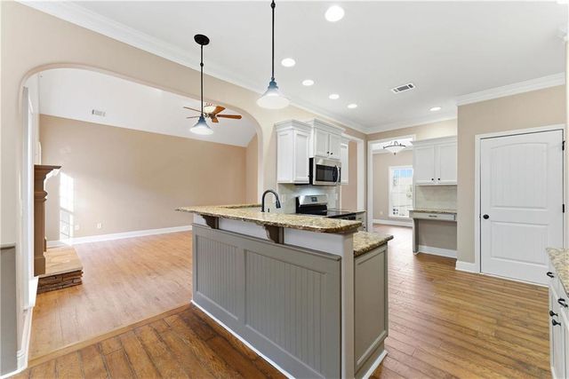 511 Willow Springs Drive, Dallas, GA 30132