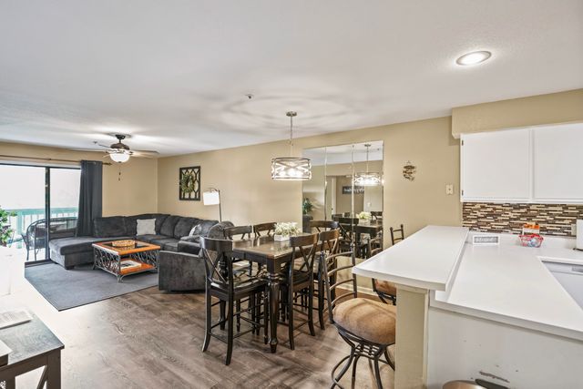 170 Bunker Ridge Drive 6, Branson, MO 65616