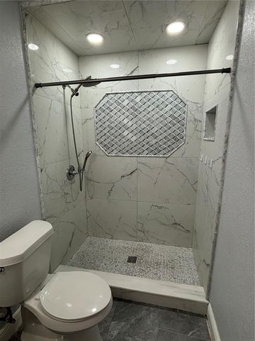 7185 HOLIDAY DRIVE, Spring Hill, FL 34606