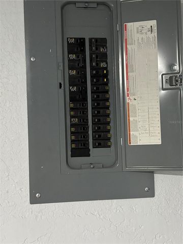 7185 HOLIDAY DRIVE, Spring Hill, FL 34606