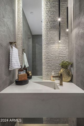 24046 N 126TH Place, Scottsdale, AZ 85255