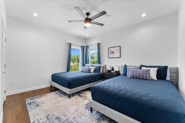 1526 Life Avenue, Dallas, TX 75212