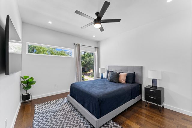 1526 Life Avenue, Dallas, TX 75212