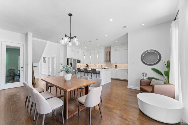 1526 Life Avenue, Dallas, TX 75212