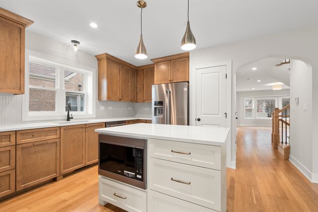 10308 S Spaulding Avenue, Chicago, IL 60655