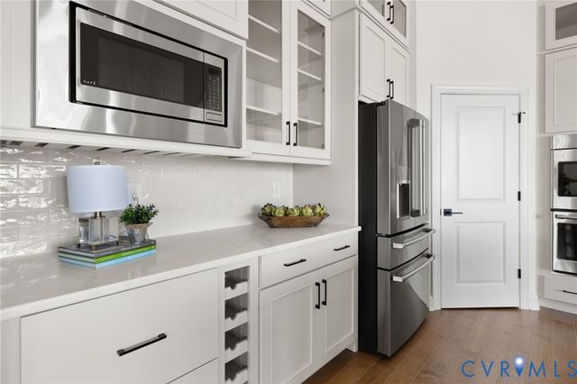 6806 Eagle Bend Ct, Moseley, VA 23120