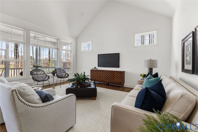 6806 Eagle Bend Ct, Moseley, VA 23120