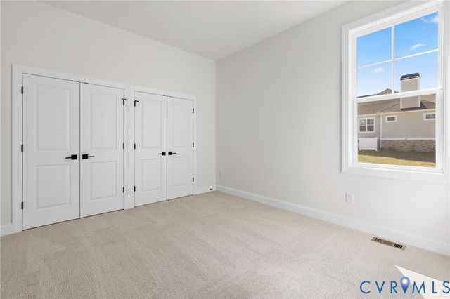 6806 Eagle Bend Ct, Moseley, VA 23120