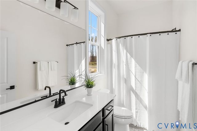 6806 Eagle Bend Ct, Moseley, VA 23120