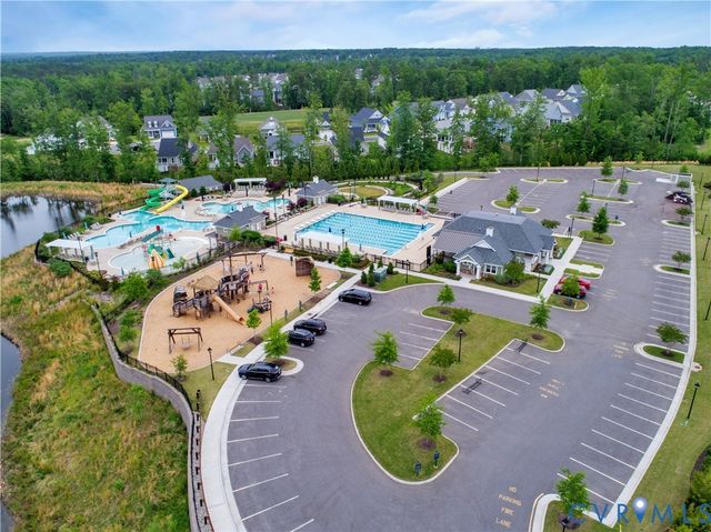 6806 Eagle Bend Ct, Moseley, VA 23120