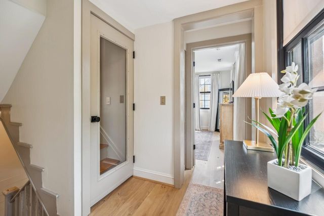 179 St Philip Street D And E, Charleston, SC 29403