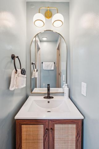 179 St Philip Street D And E, Charleston, SC 29403