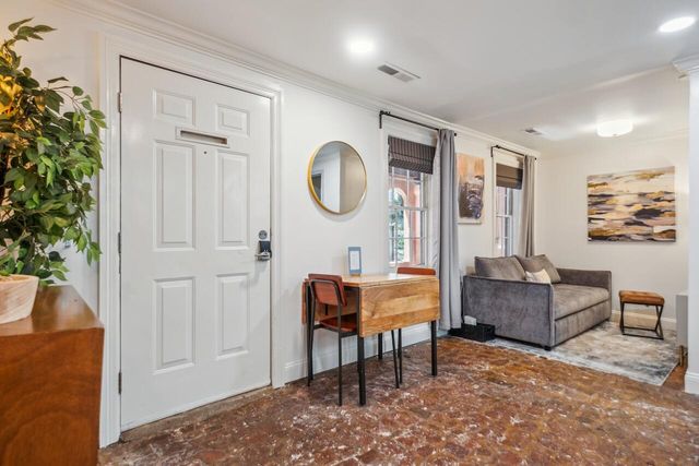 179 St Philip Street D And E, Charleston, SC 29403