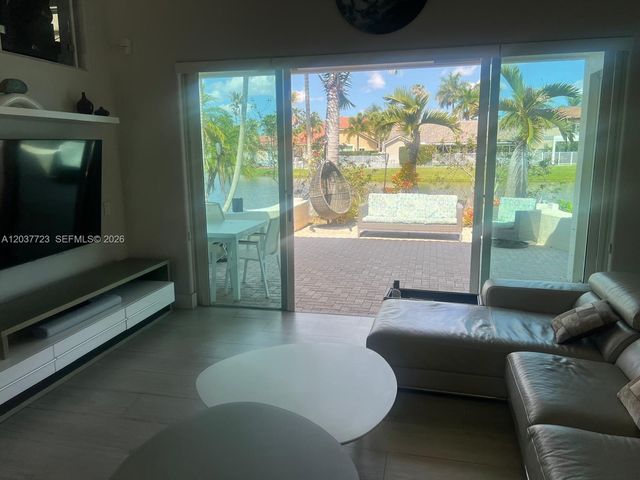 1130 Spyglass, Weston, FL 33326