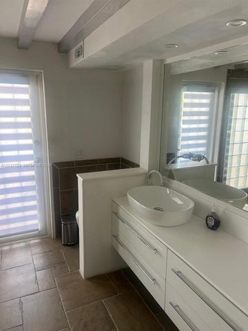 1130 Spyglass, Weston, FL 33326