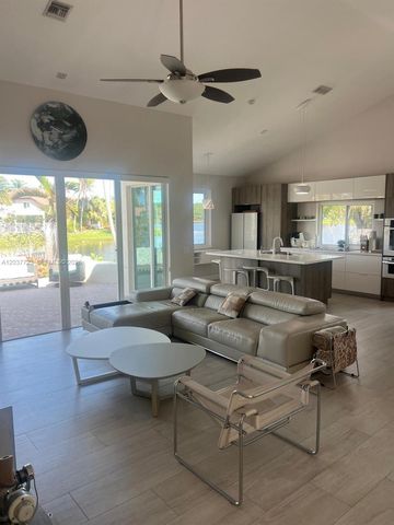 1130 Spyglass, Weston, FL 33326