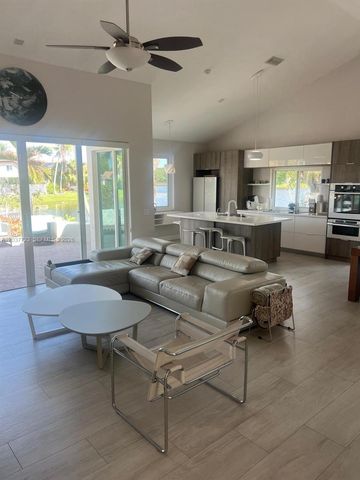 1130 Spyglass, Weston, FL 33326