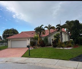 1130 Spyglass, Weston, FL 33326