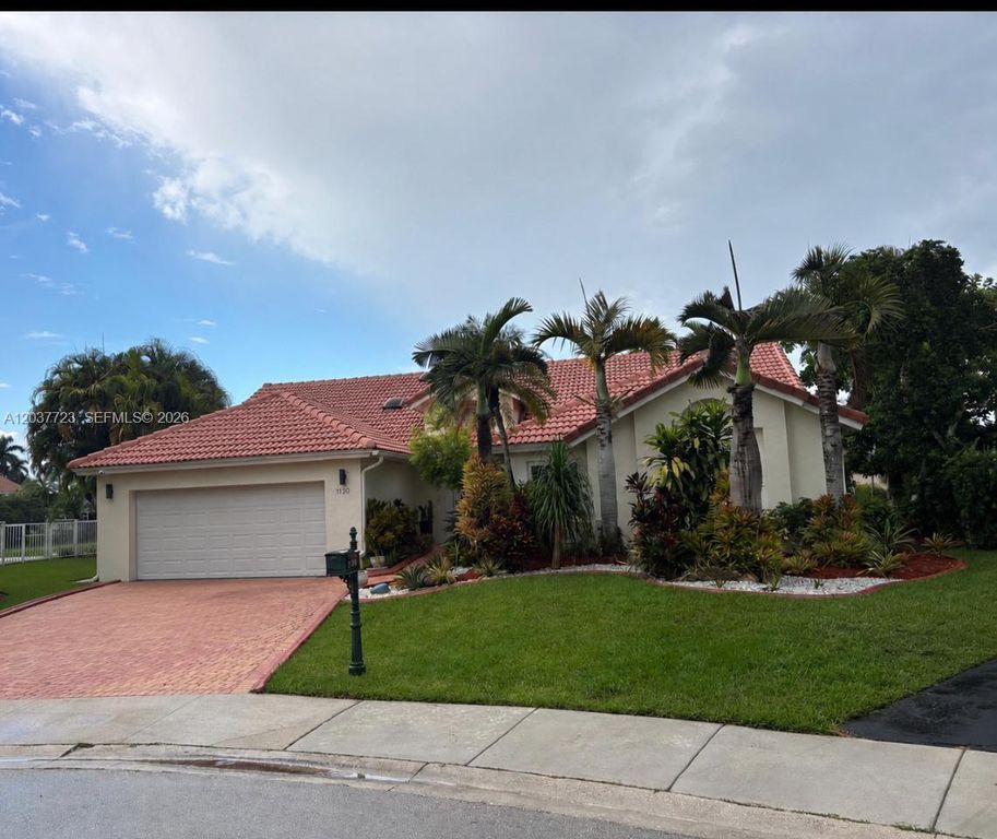 1130 Spyglass, Weston, FL 33326