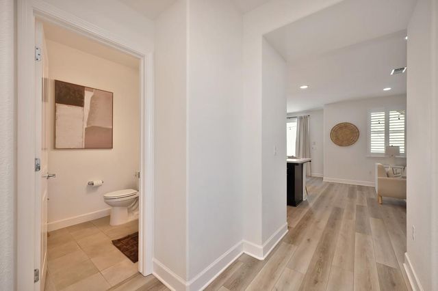 17500 Beachwood Rd, Lathrop, CA 95330