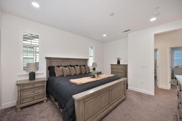 17500 Beachwood Rd, Lathrop, CA 95330